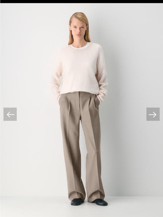 Aritzia Pants - NWOT Aritzia Effortless Pants in Heather Nomad Taupe